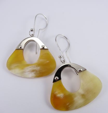 AROS EN CUERNO DE VACA Y PLATA