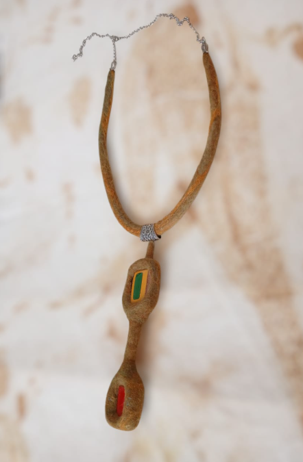 COLLAR